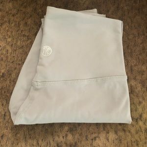 Tilyoucollpase high waisted leggings